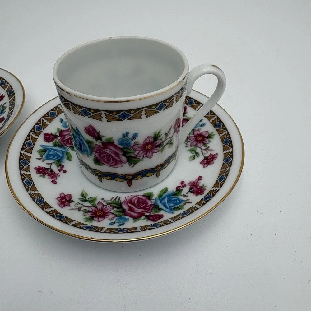 Vtg Porcelain Floral Demitasse Cup & Saucer‎ Espresso Roses 2 Sets Made In China